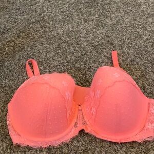 Victoria's Secret Dream Angels lined demi 40DD NWOT!!!